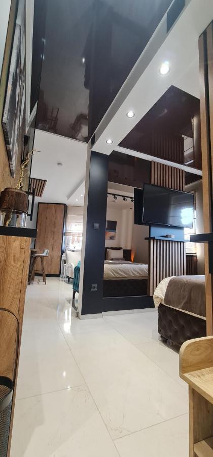 Design Apartment Platinium Spa Lux 5 Star "Havana" Completely Private Wellness & Spa Free Included Sauna & Jacuzzi & Salt Wall & Fire Place & 3D Ceilings & Business Wifi & Netflix & Keyless Code Entry & Full Smart App & Secure 2 Parking Place Ćuprija المظهر الخارجي الصورة