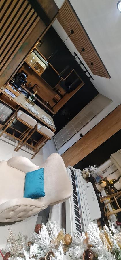 Design Apartment Platinium Spa Lux 5 Star "Havana" Completely Private Wellness & Spa Free Included Sauna & Jacuzzi & Salt Wall & Fire Place & 3D Ceilings & Business Wifi & Netflix & Keyless Code Entry & Full Smart App & Secure 2 Parking Place Ćuprija المظهر الخارجي الصورة